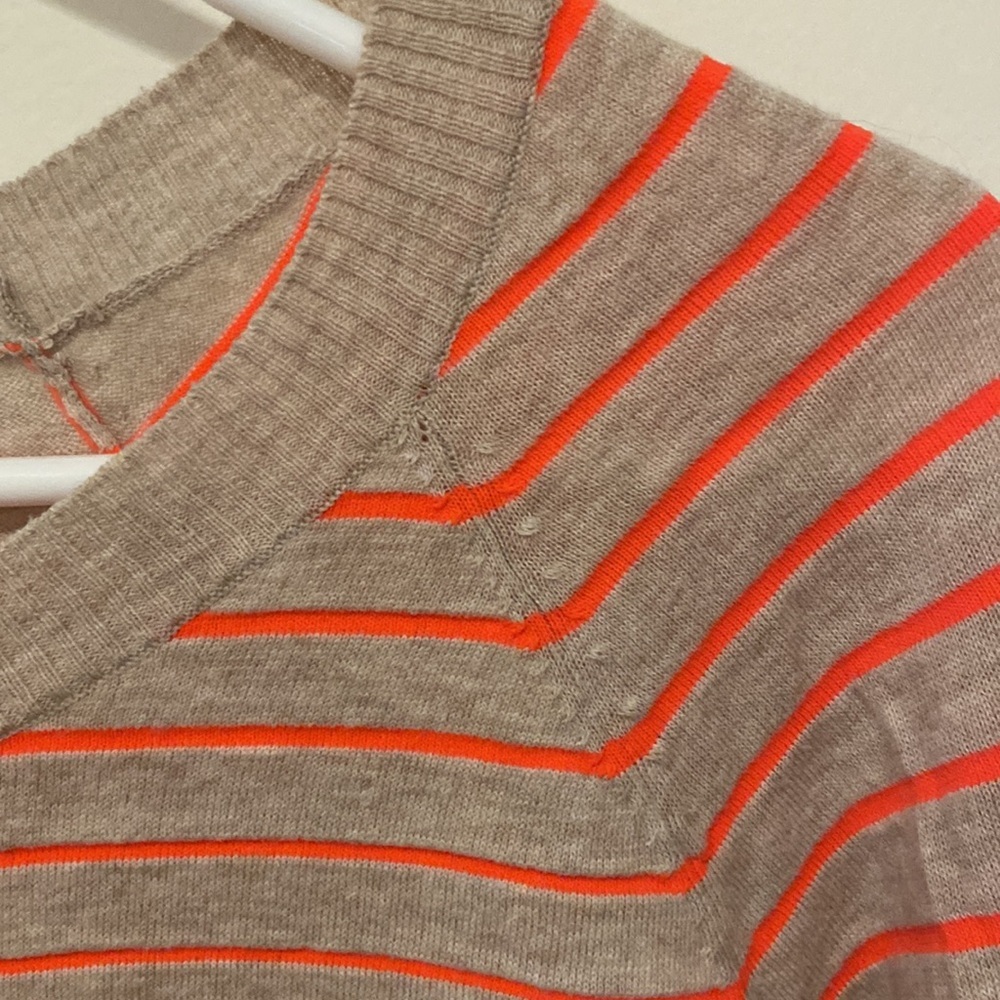 Madewell Striped Beige & Bright Orange Striped light sweatshirt. Very Cute! - Picture 4 of 13